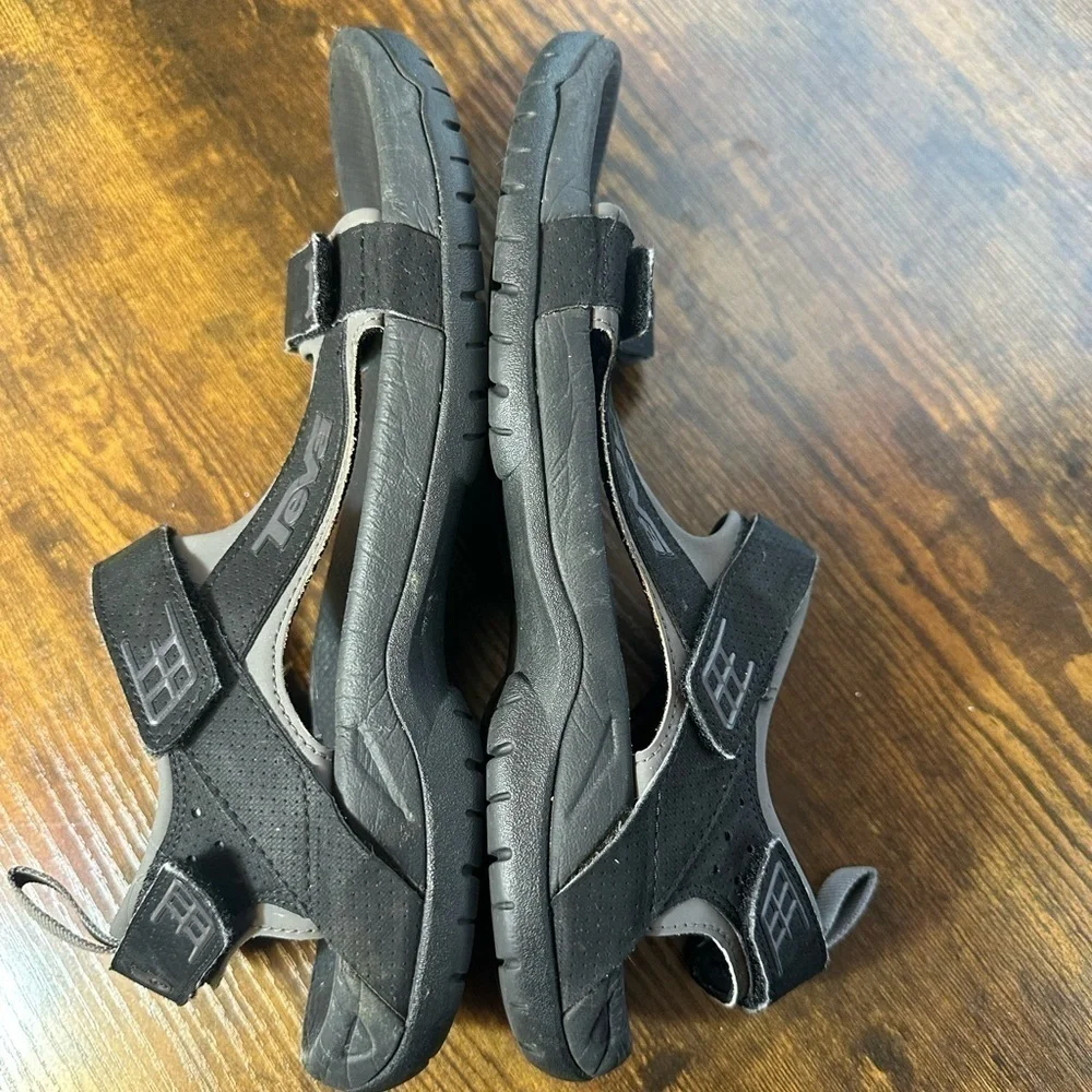 Teva Men’s Black Minam River Sandals Size 11